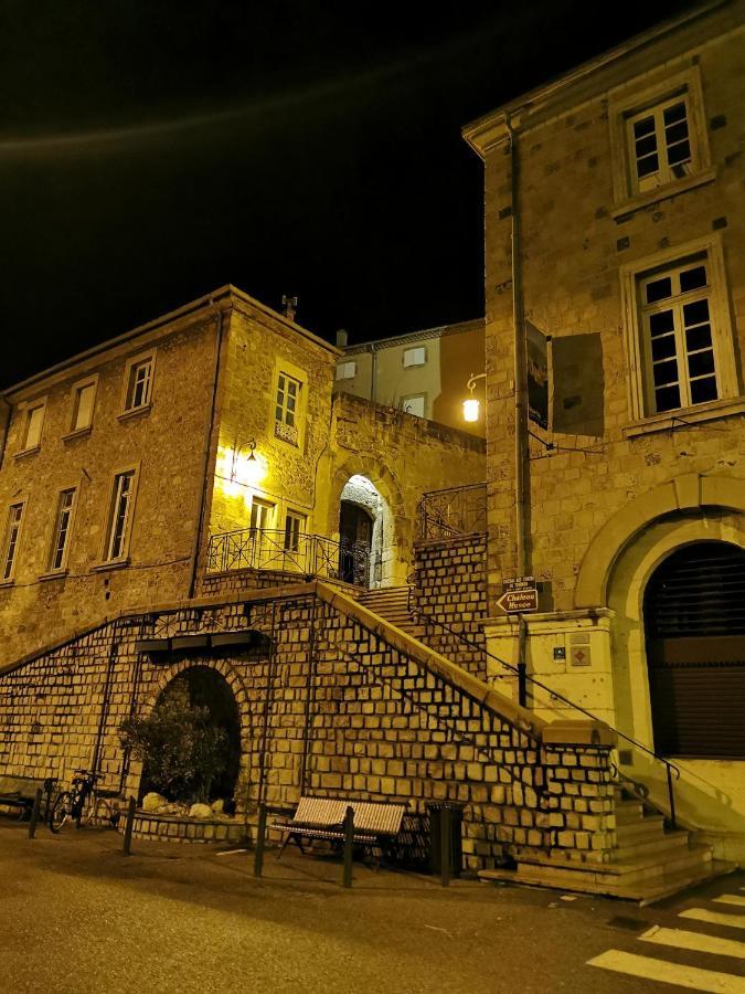 Aux Pieds Du Chateau Lägenhet Tournon-sur-Rhone Exteriör bild